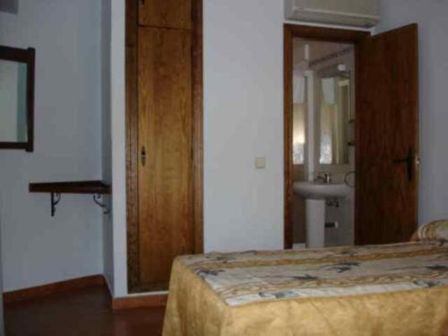 Hostal Cruz Verde Navalcarnero Værelse billede