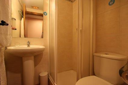 Hostal Cruz Verde Navalcarnero Eksteriør billede